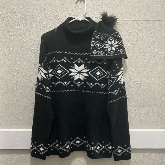 Christian Siriano Black and White Winter Snowflake Sweater with hat Medium - Picture 1 of 11